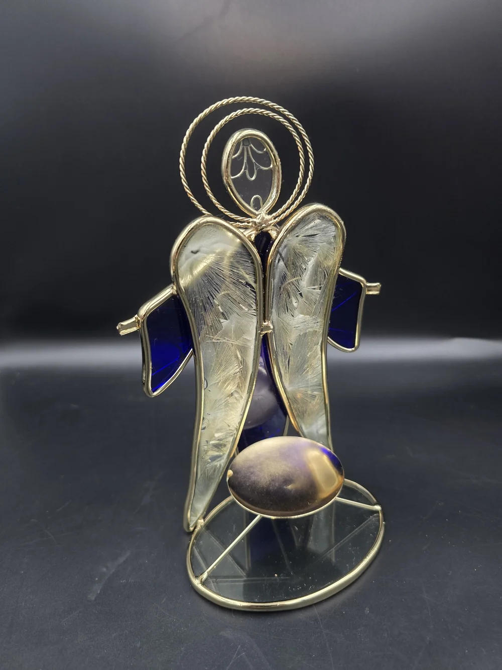 un-branded handcrafted stained